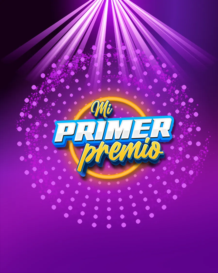 Ganadores de un sorteo recibiendo su premio